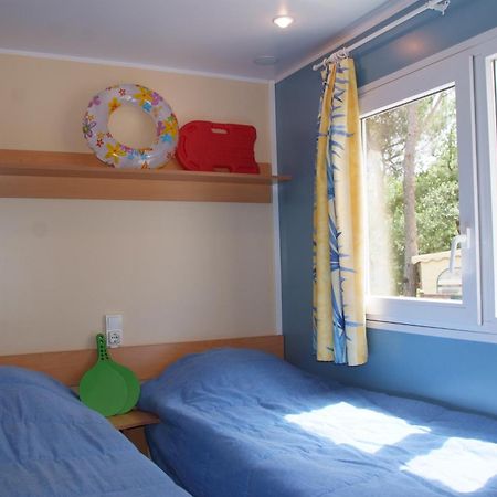Camping Lou Cantaire Hotel Fayence Room photo