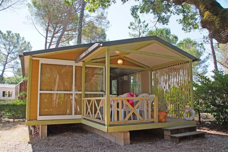 Camping Lou Cantaire Hotel Fayence Exterior photo