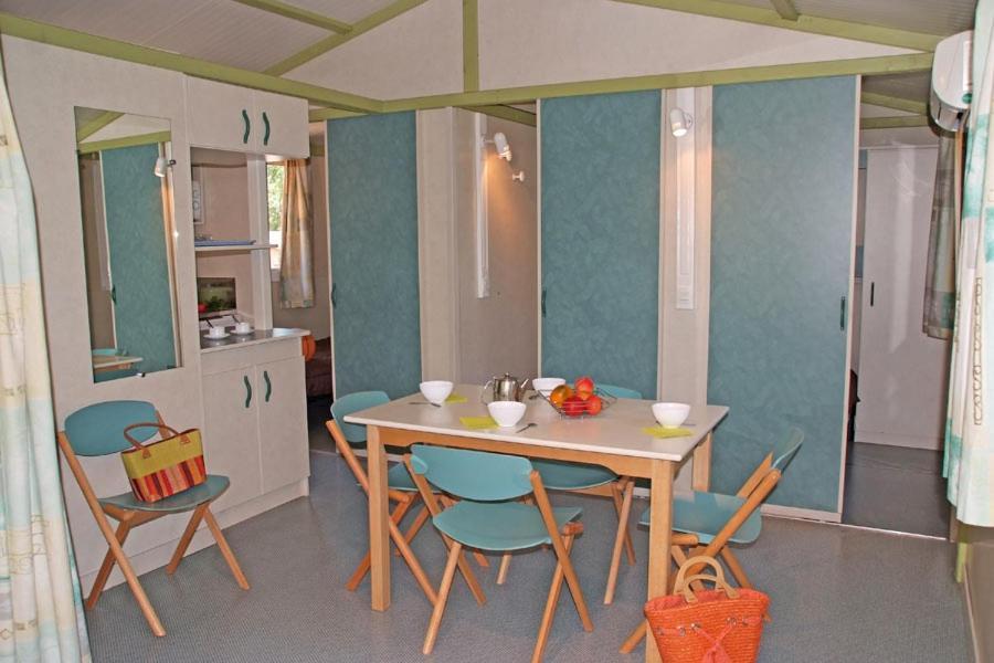 Camping Lou Cantaire Hotel Fayence Exterior photo