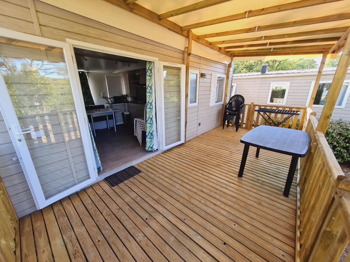Camping Lou Cantaire Hotel Fayence Exterior photo