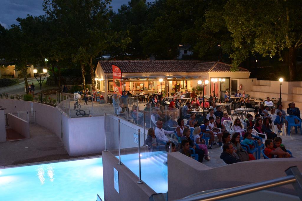 Camping Lou Cantaire Hotel Fayence Exterior photo