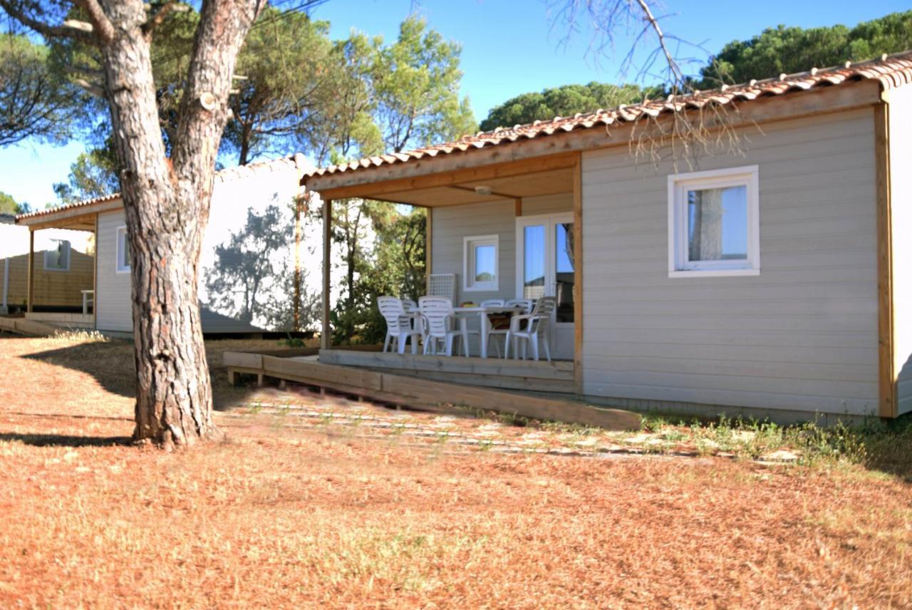 Camping Lou Cantaire Hotel Fayence Room photo